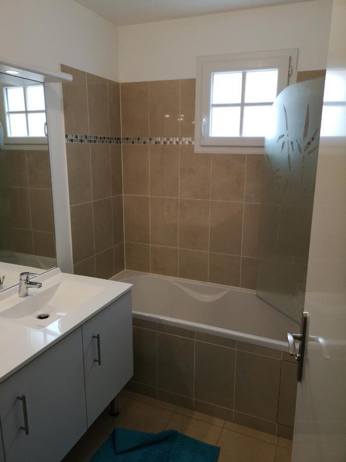 Bienvenus Chez Eric A Montevrain Apartment Bagian luar foto